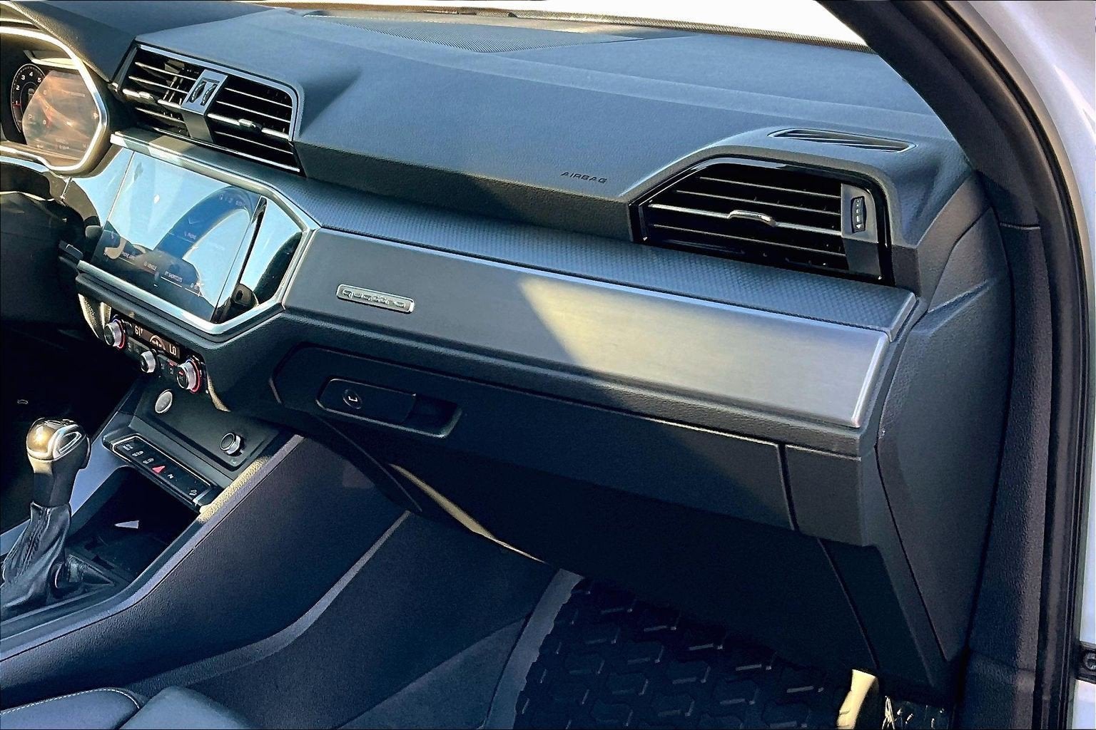 2019 Audi Q3 S line Premium Plus