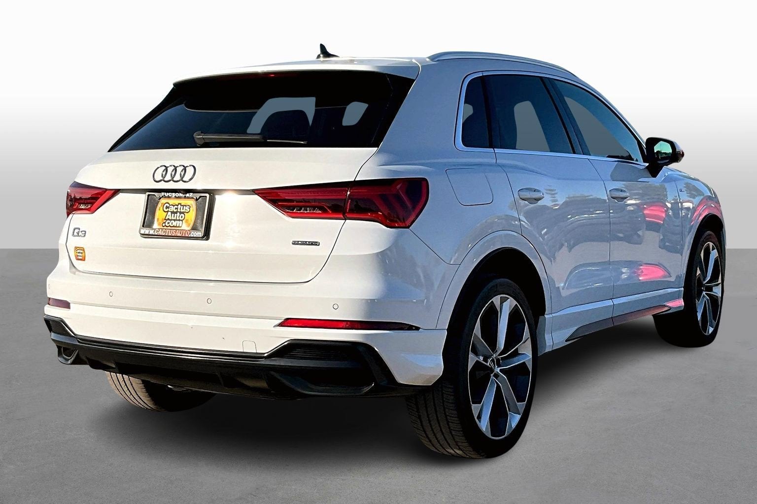 2019 Audi Q3 S line Premium Plus