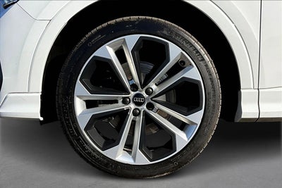 2019 Audi Q3 S line Premium Plus