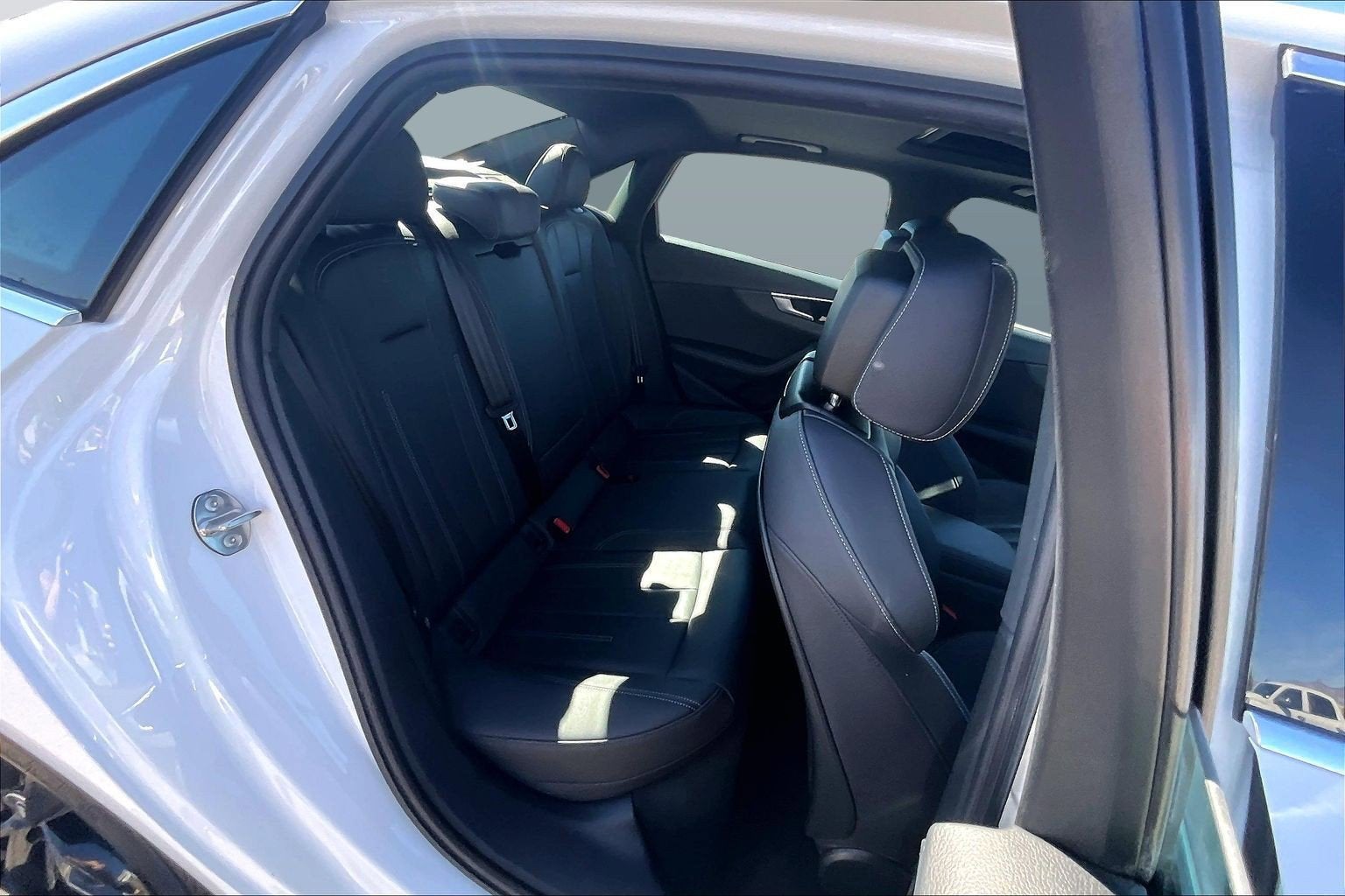 2022 Audi A4 Sedan S line Premium Plus