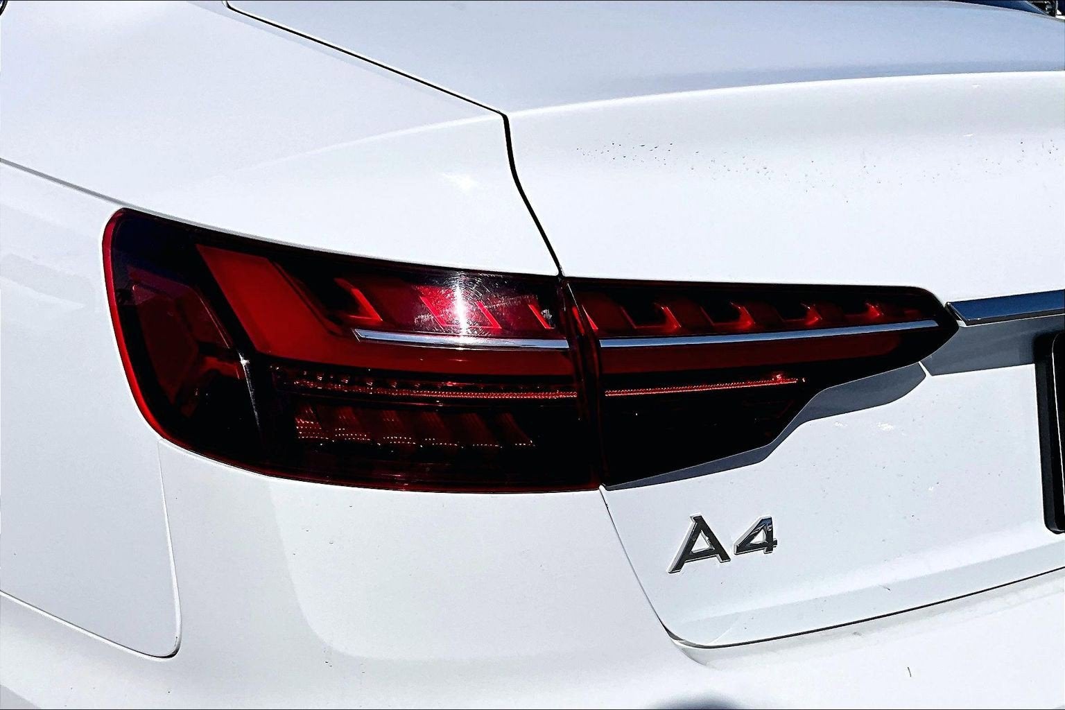 2022 Audi A4 Sedan S line Premium Plus