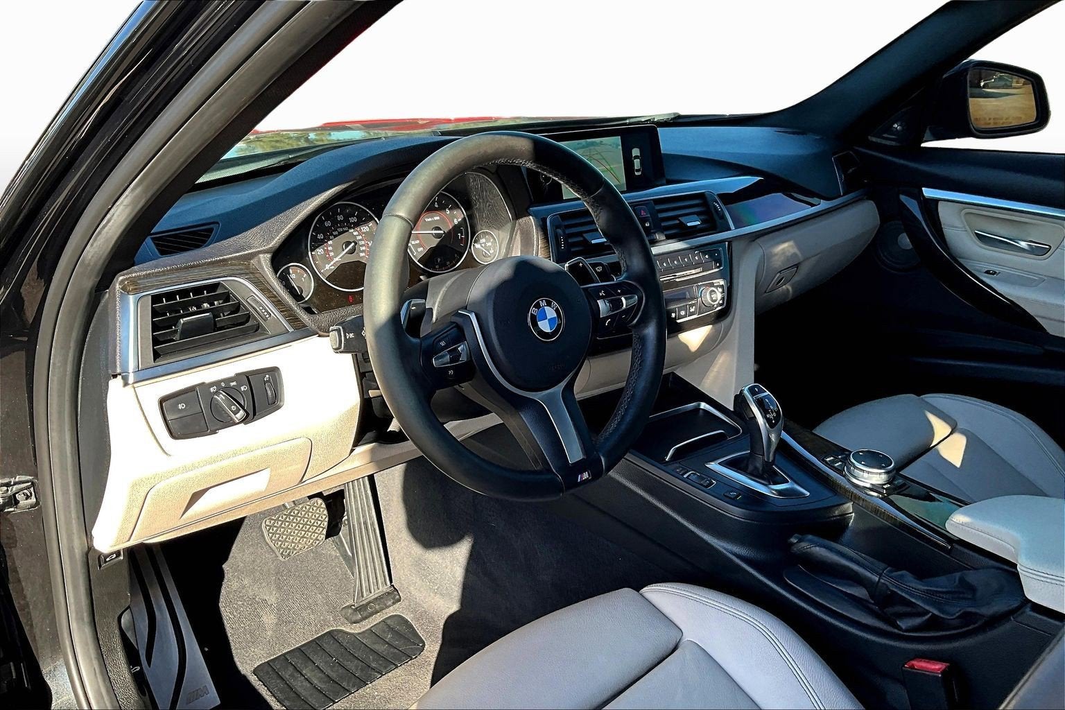 2016 BMW 3 Series 328i