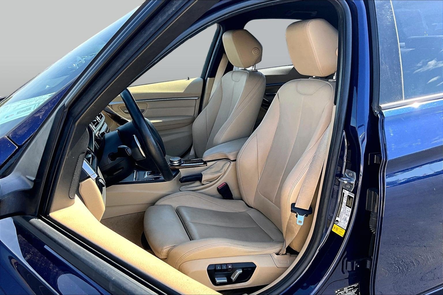 2016 BMW 3 Series 328i