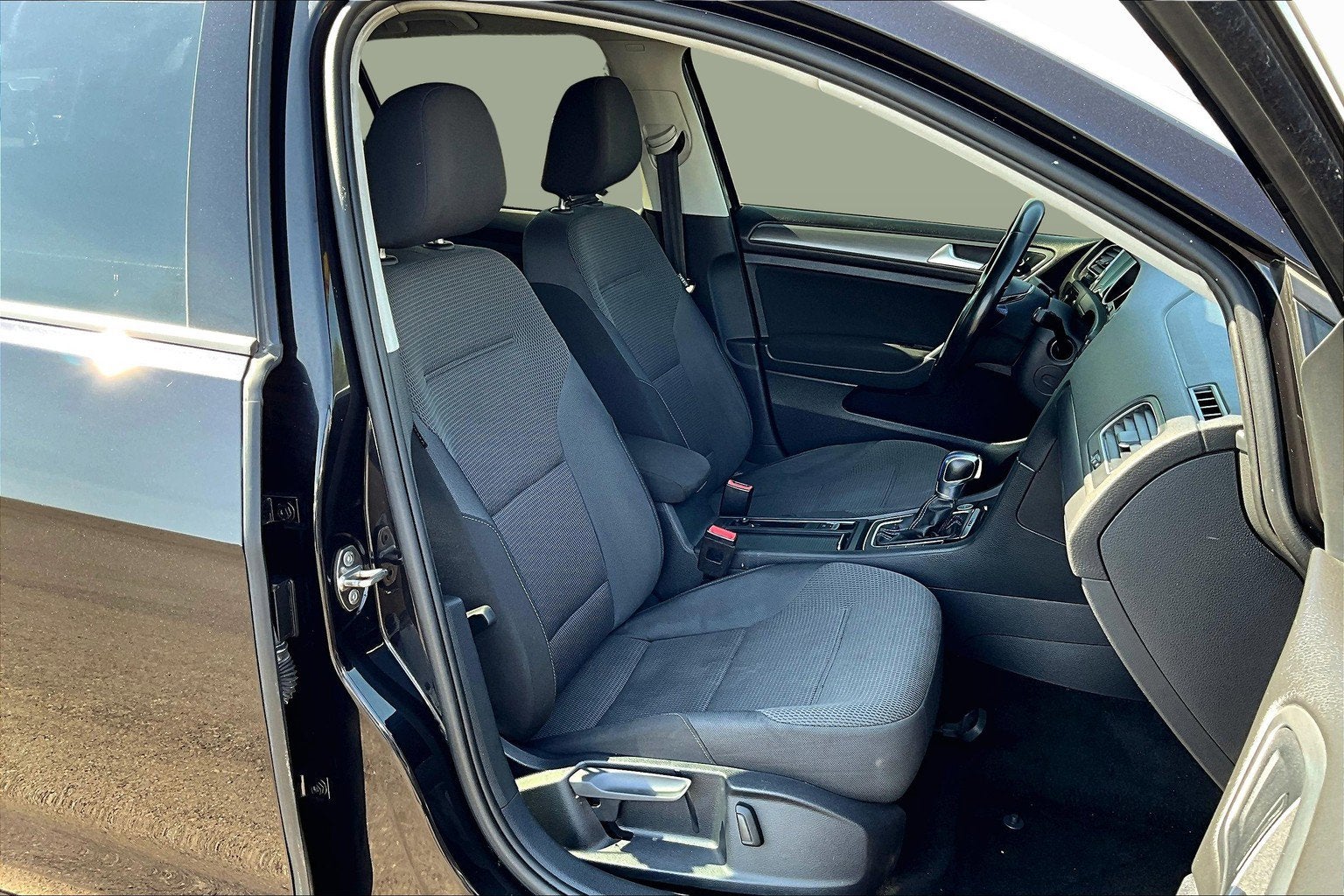 2013 Volkswagen Golf GTI Base