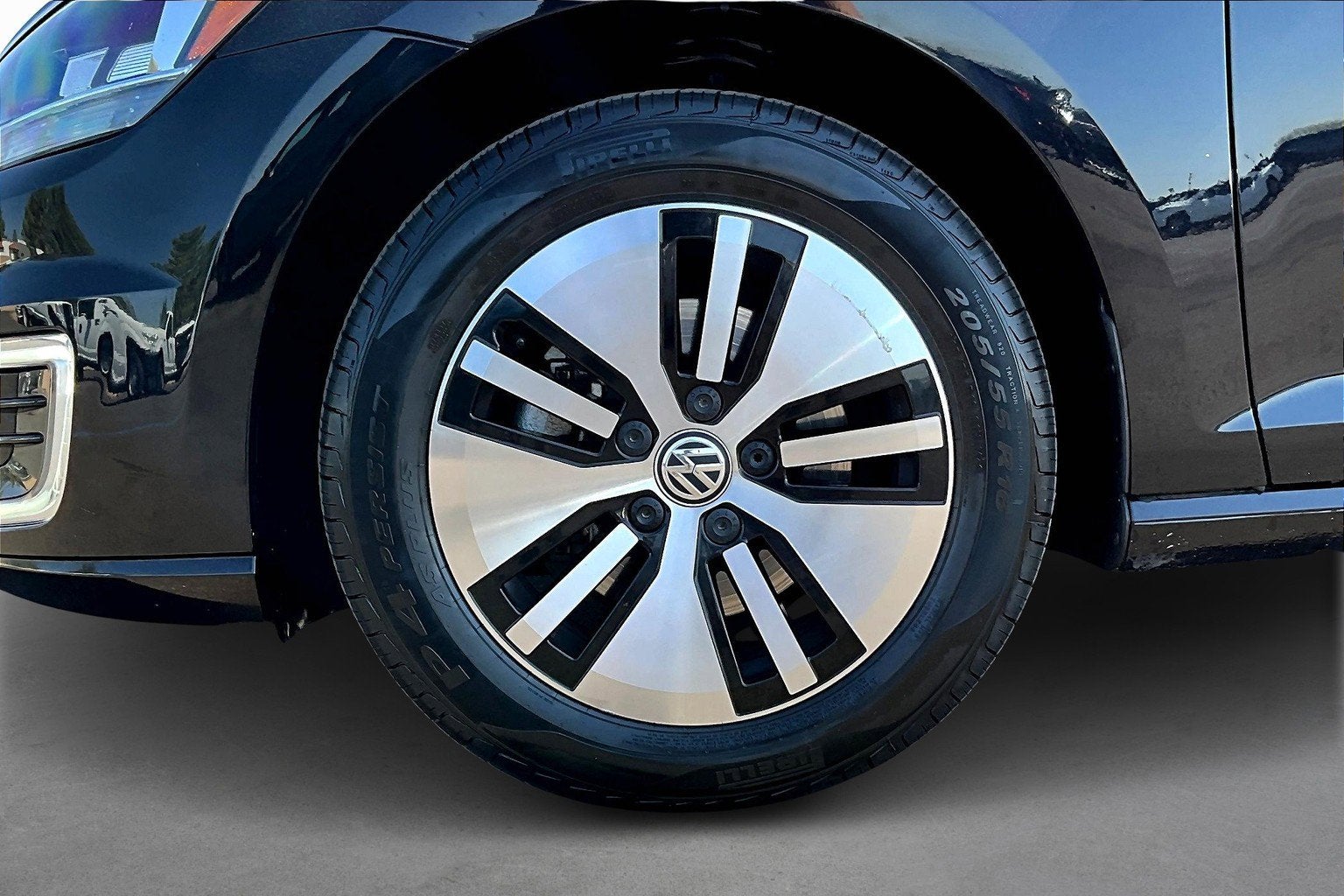 2013 Volkswagen Golf GTI Base